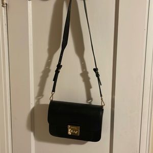 Michael Kors hand bag